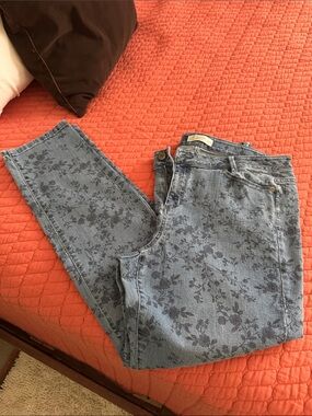 J. Jill Blue “Weekender” Floral print Jeans